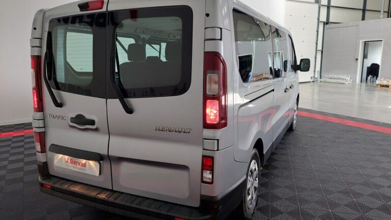 Renault Trafic Combi NV Zen L2 Energy dCi 150 S&S – 9 pl - Image 04 (July 7, 2026)