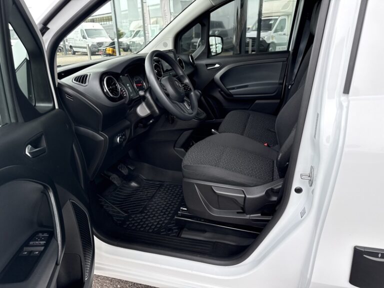Mercedes Citan 112 CDI Fourgon PRO Standard Fourgo - Image 12 (July 7, 2026)