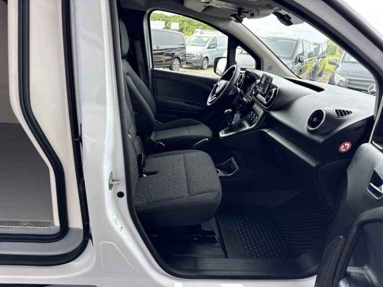 Mercedes Citan 112 CDI Fourgon PRO Standard Fourgo - Image 15 (July 7, 2026)