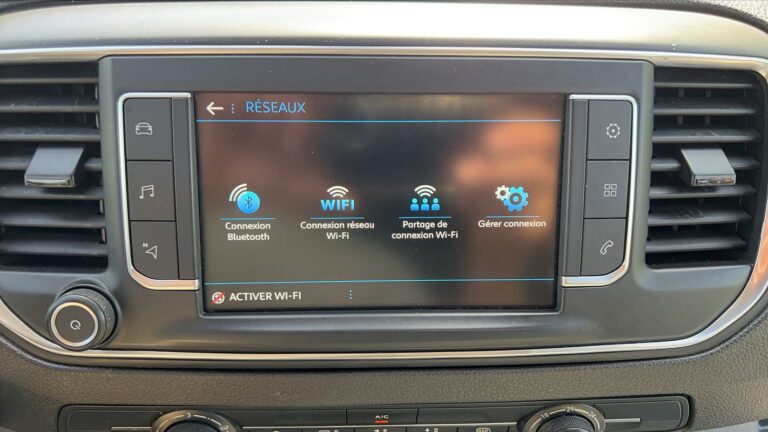 Peugeot Expert VU 3 2.0 BlueHDi 120 EAT8 Standard Fourgon Moyen – Automatique - Image 13 (July 7, 2026)