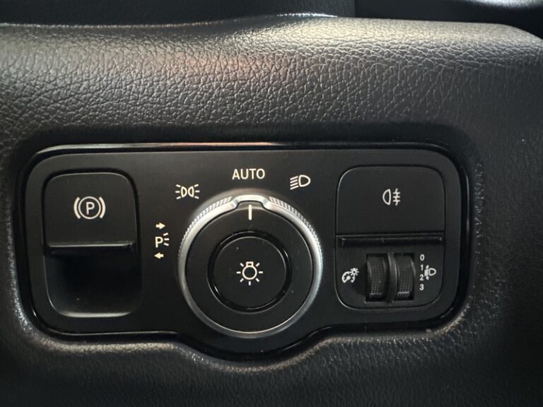 Mercedes Vito 116 CDI Fourgon Long 34 900€HT - Image 17 (July 7, 2026)