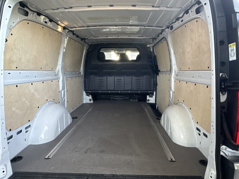 Mercedes Vito 116 CDI Fourgon Long 34 900€HT - Image 09 (July 7, 2026)