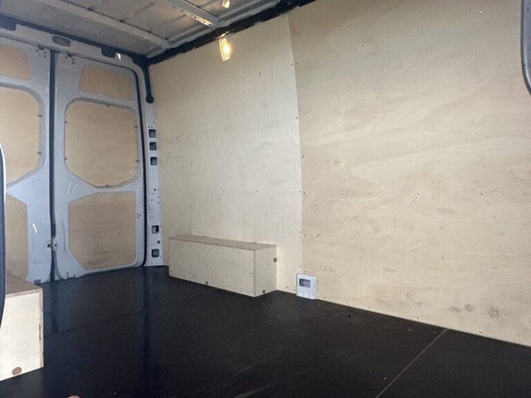 Mercedes Sprinter 37S 12M3 315 CDI PRO 150CV 34 900€HT - Image 11 (July 7, 2026)