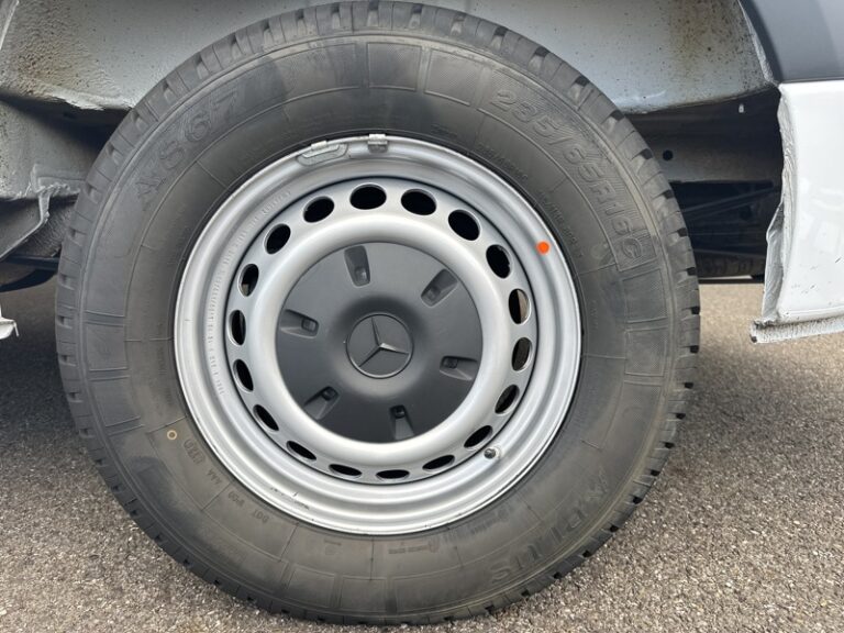 Mercedes Sprinter 37S 12M3 315 CDI PRO 150CV 34 900€HT - Image 08 (July 7, 2026)