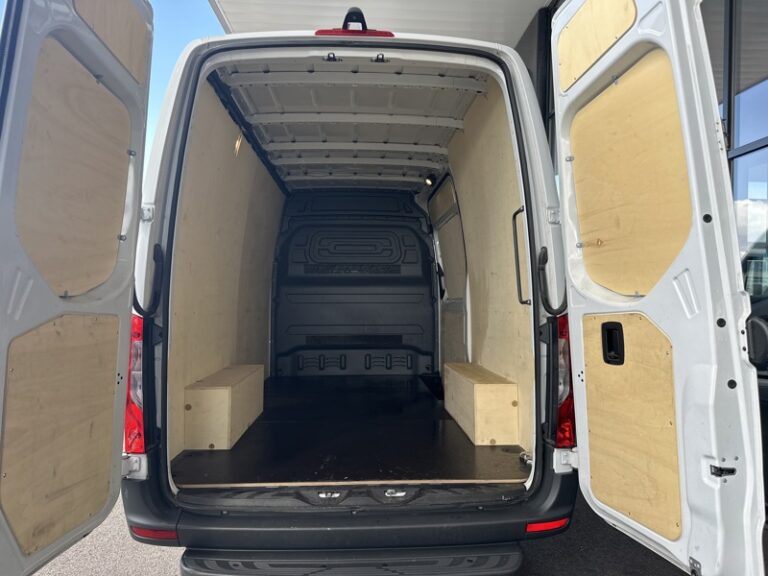 Mercedes Sprinter 37S 12M3 315 CDI PRO 150CV 34 900€HT - Image 09 (July 7, 2026)