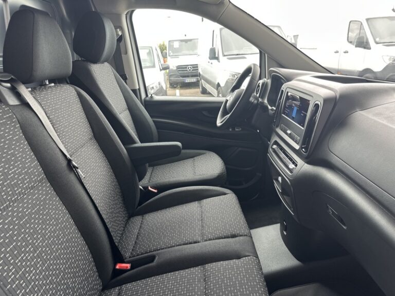 Mercedes Vito e 112 Fourgon Long 45900€HT VI Vito 60 - Image 08 (July 7, 2026)