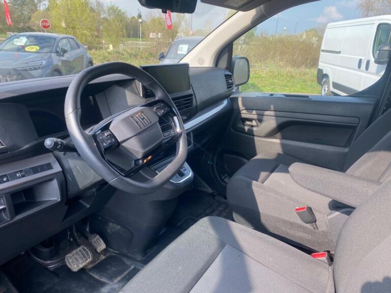 Fiat Scudo CABINE APPROFONDIE CA FIXE BLUEHDI 180 M S&S EAT8 - Image 15 (July 7, 2026)
