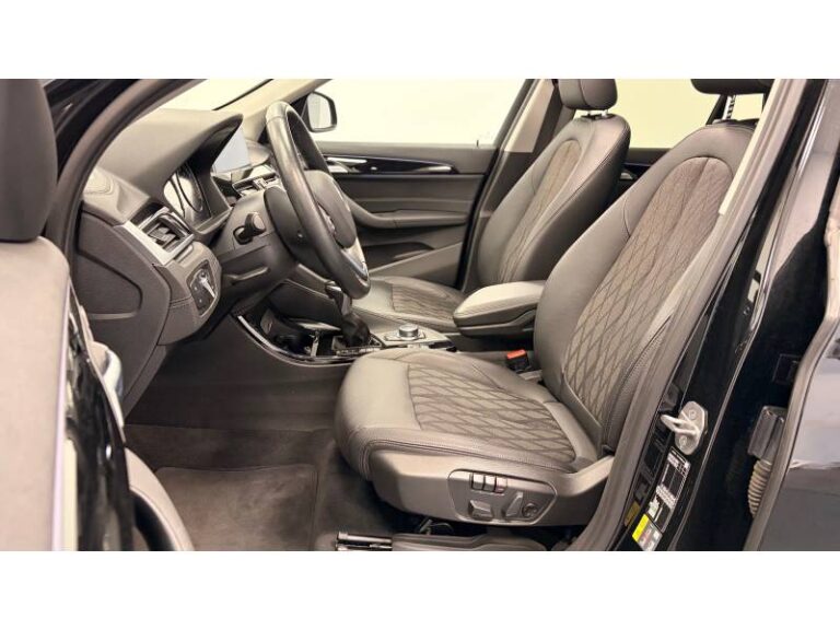 BMW X1 xDrive 25e 220 ch BVA6 xLine - Image 04 (July 7, 2026)