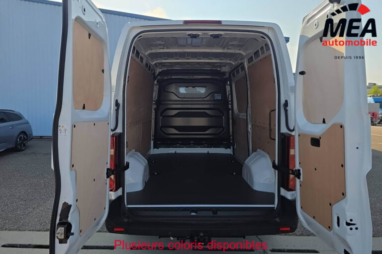 Renault Master Fourgon BLUE DCI 130 3T5 TR EXTRA - Image 10 (July 7, 2026)