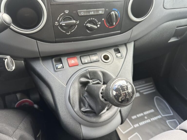 Peugeot Partner 1.6 BlueHDi 75 - Image 19 (July 7, 2026)