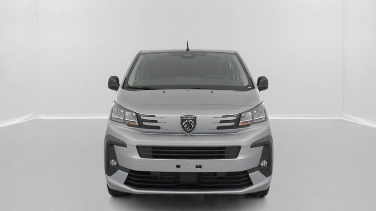 Peugeot Expert Cabine Approfondie XL 2.0 BlueHDI 180 EAT8 -29% - Image 02 (July 7, 2026)