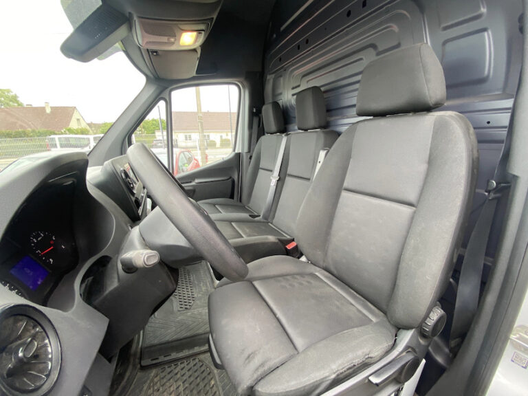 Mercedes Sprinter FOURGON FGN 311 CDI 37 3.5T RWD FIRST - Image 09 (July 7, 2026)
