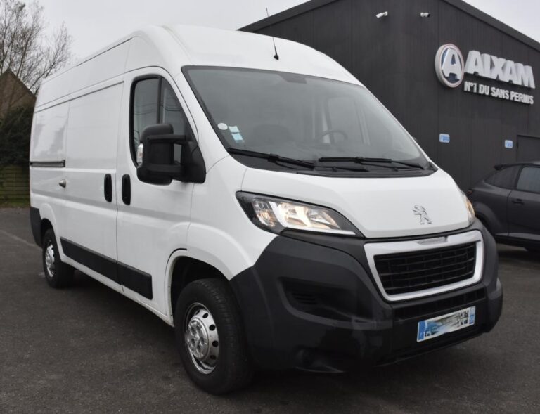 Peugeot Boxer FOURGON TOLE 330 BLUEHDI 110 PRO - Image 04 (July 7, 2026)