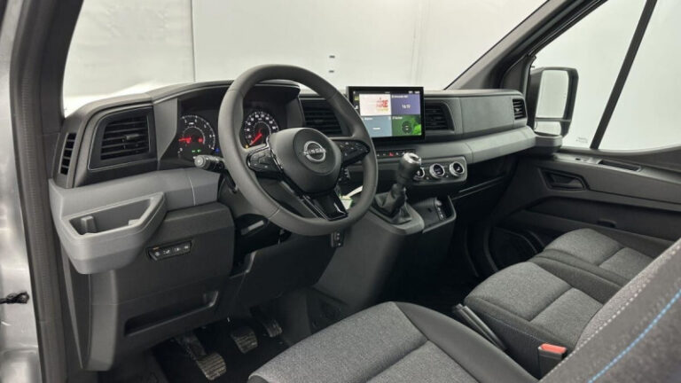 Nissan Interstar III 3t5 2.0 dCi 150ch Tekna - Image 07 (July 7, 2026)