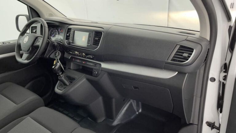 Fiat Scudo 1.5 MultiJet 120ch Compact - Image 08 (July 7, 2026)