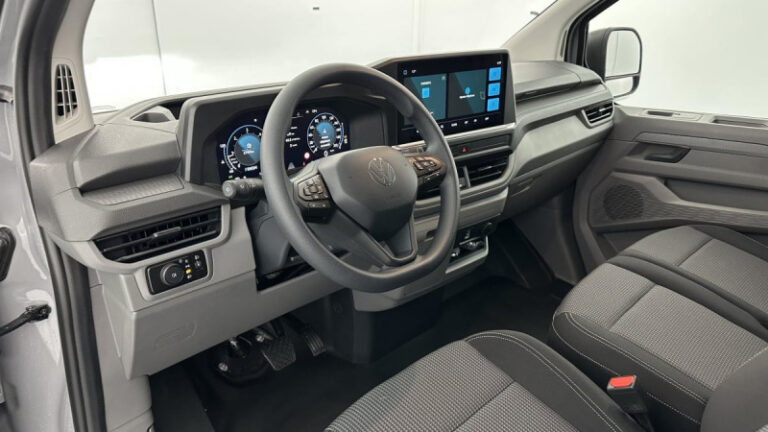 Volkswagen Transporter T7 Van L1 2.0 TDI 150ch Business BVA8 - Image 06 (July 7, 2026)