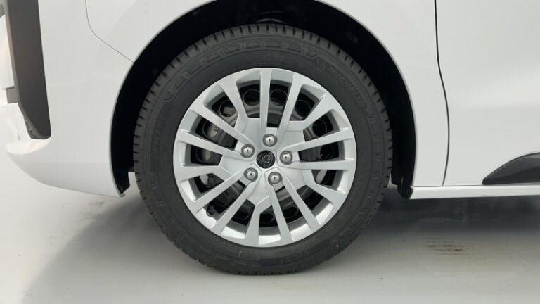 Peugeot Expert CA XL 2.0 BlueHDi 180ch EAT8 - Image 10 (July 7, 2026)