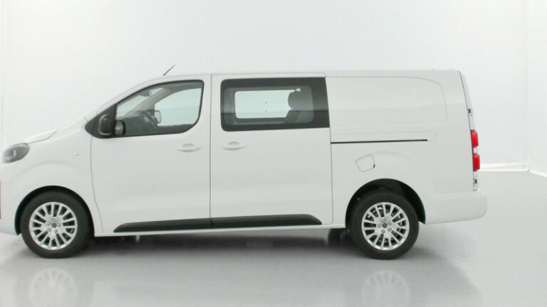Peugeot Expert CA XL 2.0 BlueHDi 180ch EAT8 - Image 04 (July 7, 2026)
