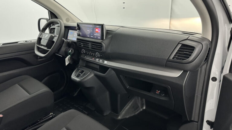 Peugeot Expert CA XL 2.0 BlueHDi 180ch EAT8 - Image 07 (July 7, 2026)