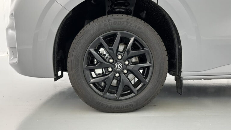 Volkswagen Transporter T7 2.0 TDI 150ch Business BVA8 - Image 10 (July 7, 2026)