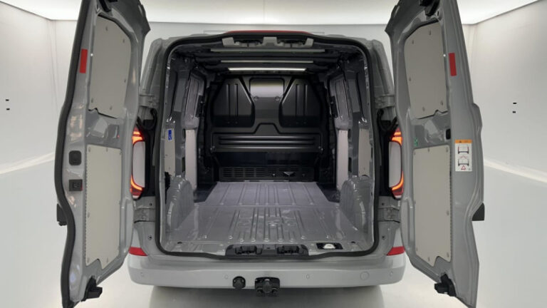 Volkswagen Transporter T7 2.0 TDI 150ch Business BVA8 - Image 09 (July 7, 2026)