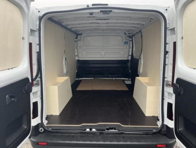 Nissan Primastar 3T1 2.0 DCI 150 S BVM N-CONNECTA - Image 04 (July 7, 2026)