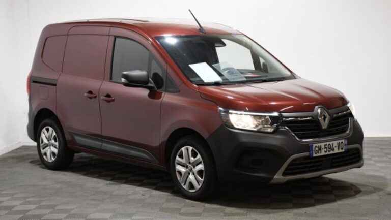 Renault Kangoo 1,5 blue DCI 115 cv extra EDC boite automatique 3 places GPS CarPlay Clim caméra - Image 04 (July 7, 2026)