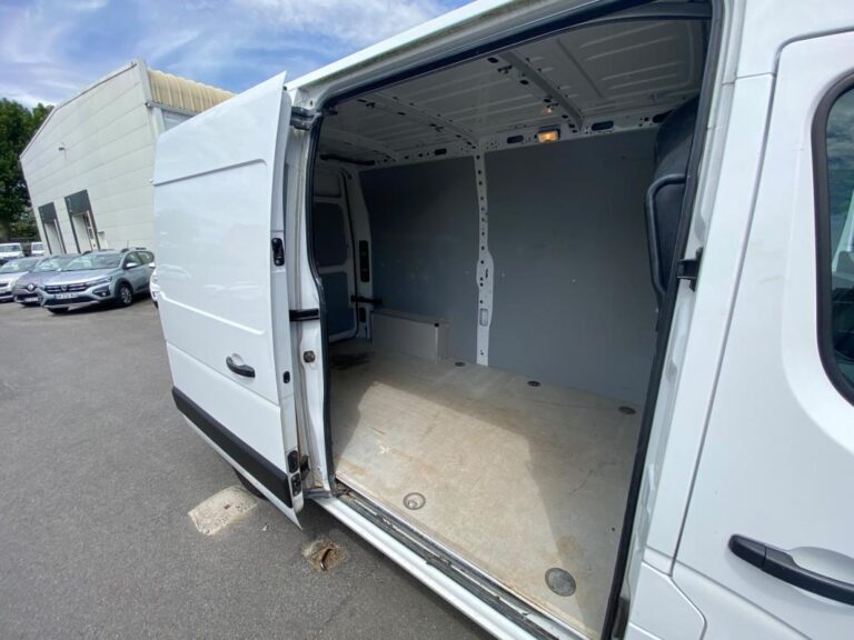 Renault Master DCI 135CV 3T3 GRAND CONFORT – BLUETOOTH/ROUE DE SECOURS/REGULATEUR/CLIM - Image 15 (July 7, 2026)