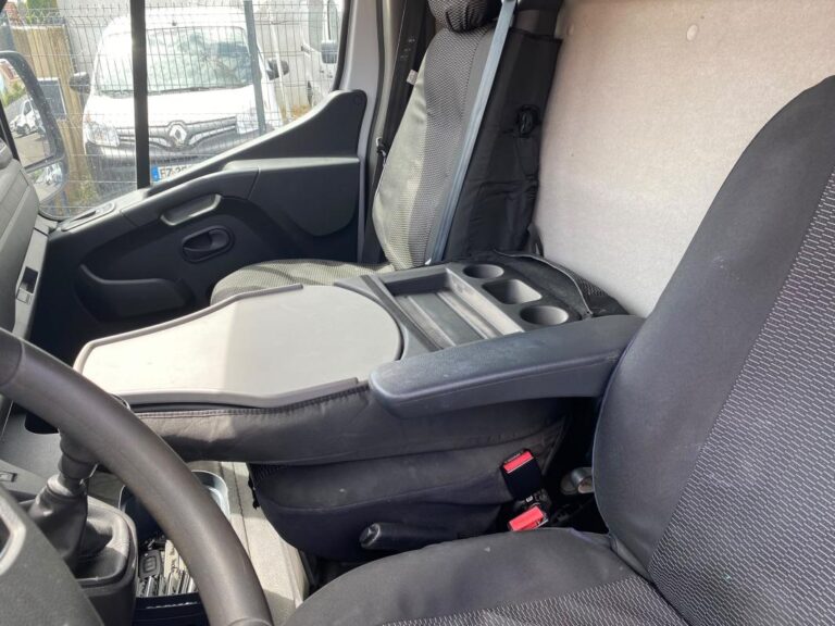 Renault Master DCI 135CV 3T3 GRAND CONFORT – BLUETOOTH/ROUE DE SECOURS/REGULATEUR/CLIM - Image 07 (July 7, 2026)