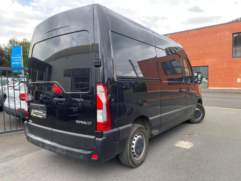 Renault Master CONFORT 2.3DCI 135CV 3T3 – CARPLAY/RADARS AR/CLIM/ KIT BOIS COMPLET - Image 13 (July 7, 2026)