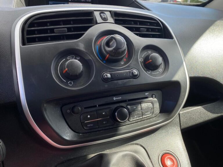 Renault Kangoo EXTRA R LINK 1.5DCI 95CV 9.900€ HT- CLIM/RADARS AR/BLUETOOTH/REGULATEUR - Image 13 (July 7, 2026)
