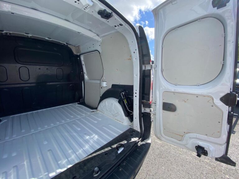 Renault Kangoo EXTRA R LINK 1.5DCI 95CV 9.900€ HT- CLIM/RADARS AR/BLUETOOTH/REGULATEUR - Image 19 (July 7, 2026)