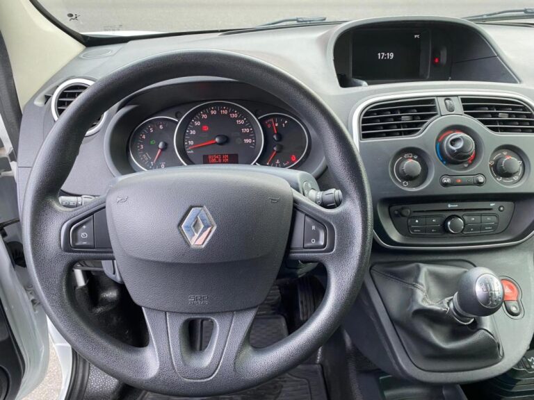 Renault Kangoo Maxi dci 95 cv extra clim Bluetooth radars 1 ère main 10000 HT - Image 04 (July 7, 2026)