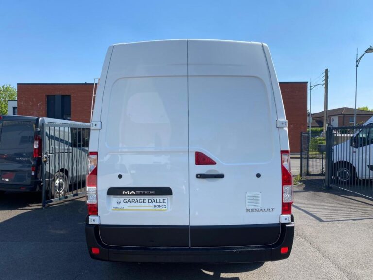 Renault Master GRD CONFORT 2.3 DCI 110 3T3 CLIM/BLUETOOTH/REGULATEUR KIT BOIS 11650 HT - Image 10 (July 7, 2026)