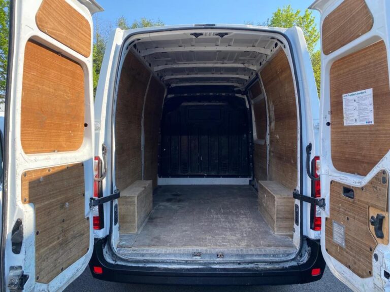 Renault Master GRD CONFORT 2.3 DCI 110 3T3 CLIM/BLUETOOTH/REGULATEUR KIT BOIS 11650 HT - Image 12 (July 7, 2026)
