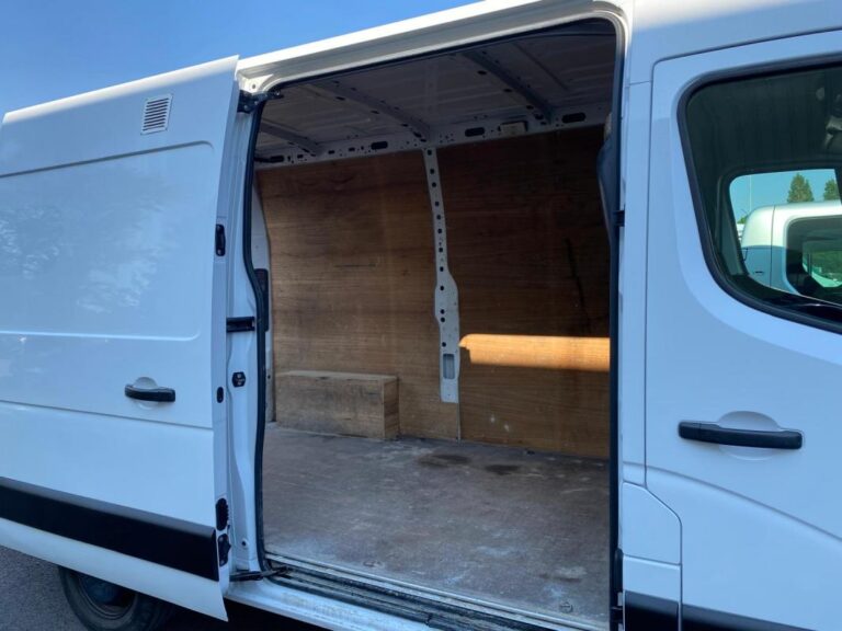 Renault Master GRD CONFORT 2.3 DCI 110 3T3 CLIM/BLUETOOTH/REGULATEUR KIT BOIS 11650 HT - Image 14 (July 7, 2026)