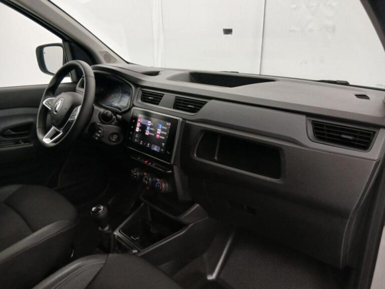 Renault Express Van BLUE DCI 95 – 22 CONFORT - Image 13 (July 7, 2026)