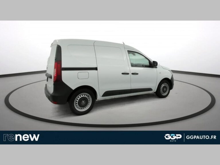 Renault Express Van BLUE DCI 95 – 22 CONFORT - Image 08 (July 7, 2026)