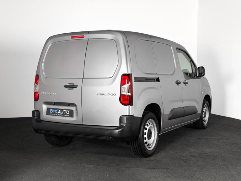 Citroën Berlingo 3 PLACES BLUEHDI 130CH -32% NEUF EAT8 S&S CARPLAY REGUL DAB FULL LED CABINE EXTENSO - Image 04 (July 7, 2026)