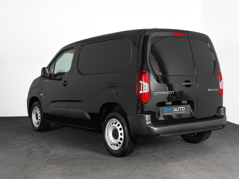 Citroën Berlingo 3 PLACES BLUEHDI 130CH -32% NEUF EAT8 S&S CARPLAY REGUL DAB FULL LED CABINE EXTENSO - Image 05 (July 7, 2026)