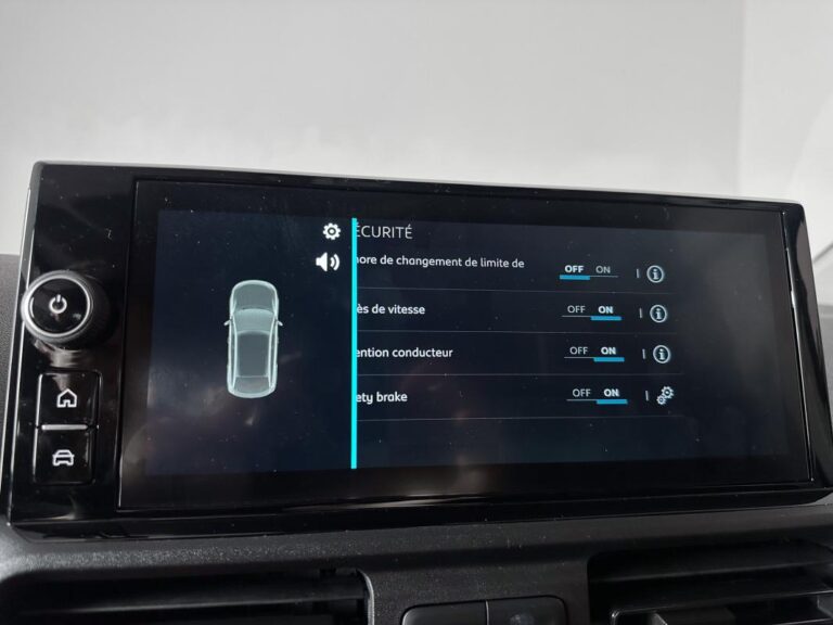 Citroën Berlingo VAN 3PL BLUEHDI 130CH -32% NEUF EAT8 S&S CARPLAY REGUL DAB FULL LED CABINE EXTENSO - Image 16 (July 7, 2026)