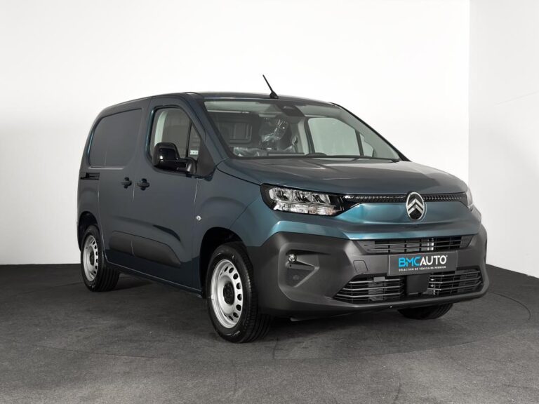 Citroën Berlingo 3PL M NEUF HDI 130CH -31% BVA CAMERA PACK TECHNO CARPLAY FULL LED CABINE EXTENSO - Image 02 (July 7, 2026)