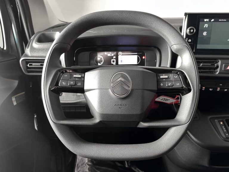 Citroën Berlingo VAN 3PL BLUEHDI 130CH -32% NEUF EAT8 S&S CARPLAY REGUL DAB FULL LED CABINE EXTENSO - Image 10 (July 7, 2026)