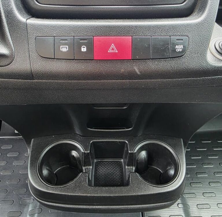 Citroën Jumper 1° Main 2.0 b HDI 130cv Business Distribution neuve / Entretien complet Citroën - Image 19 (July 7, 2026)