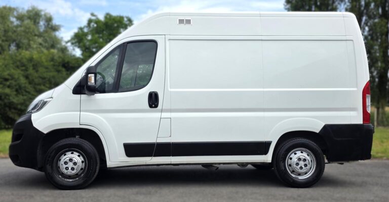 Citroën Jumper 1° Main 2.0 b HDI 130cv Business Distribution neuve / Entretien complet Citroën - Image 02 (July 7, 2026)