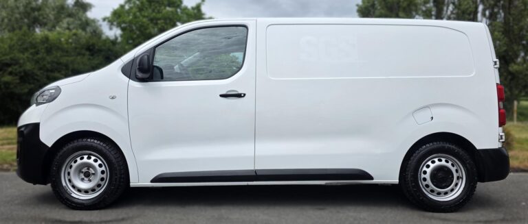 Peugeot Expert 1° Main 1.5 b HDI 120cv 3 Places Premium M Entretien Complet Peugeot / Retour leasing - Image 02 (July 7, 2026)