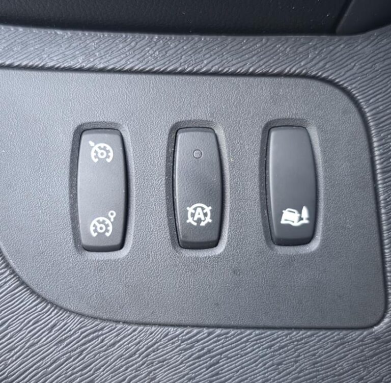 Renault Kangoo 1° Main 1.5 b DCI 115cv Grand Confort Distribution neuve Entretien Renault - Image 19 (July 7, 2026)