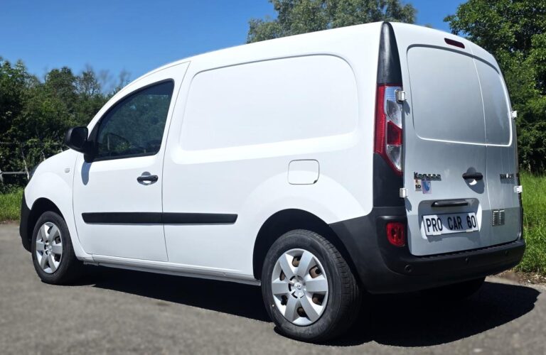 Renault Kangoo 1° Main 1.5 b DCI 115cv Grand Confort Distribution neuve Entretien Renault - Image 03 (July 7, 2026)