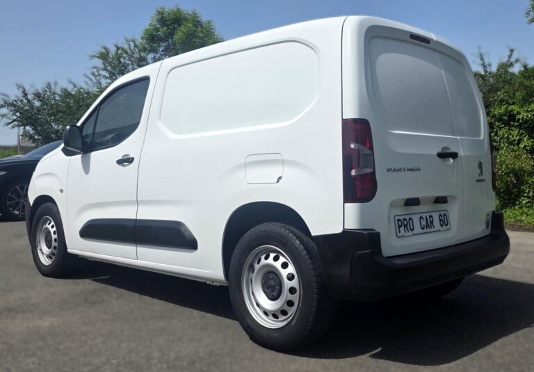 Peugeot Partner 2° Main 1.5 b HDI 100cv 3 places Grip Entretien à jour - Image 03 (July 7, 2026)