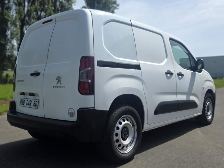 Peugeot Partner 2° Main 1.5 b HDI 100cv 3 places Grip Entretien à jour - Image 06 (July 7, 2026)